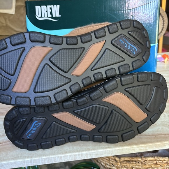 Palmer by Drew slip on clog / slipper camel microsuede size 9,5 4w x wide NEW - Picture 4 of 5